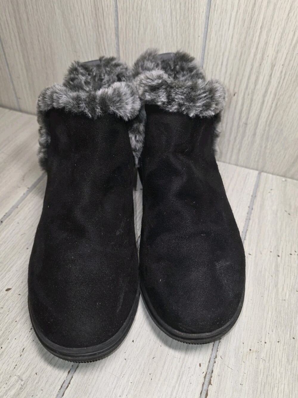 Clarks Cloudsteppers Faux Fur Lined Comfort Pull On Ankle Bootie Black Gray Sz 9